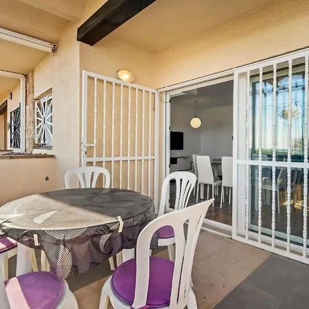 Fuer 4 Personen Ca 59 Qm In Empuriabrava, Costa Brava Golf De Roses * Empuriabrava